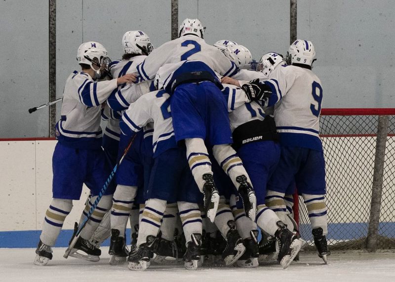 Our youth hockey leagues provide a fun and competitive atmosphere that focus on player development.