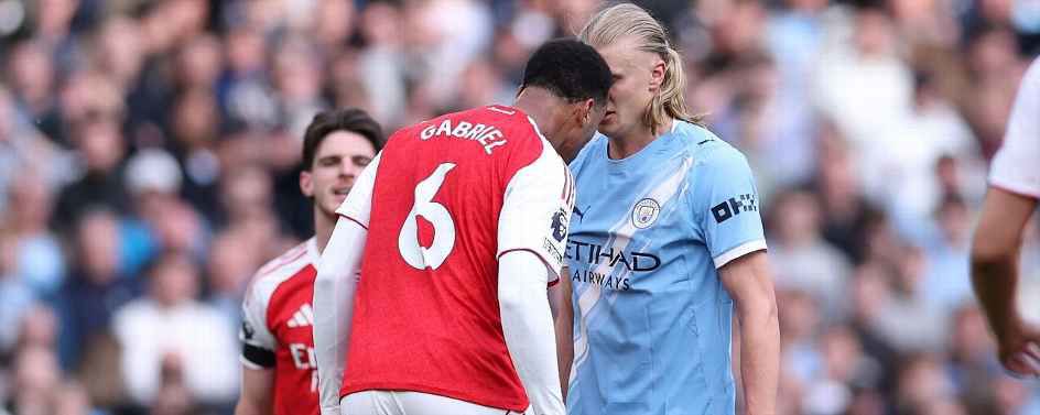 VAR review: Should Arsenal's Gabriel have been sent off for headbutt?
