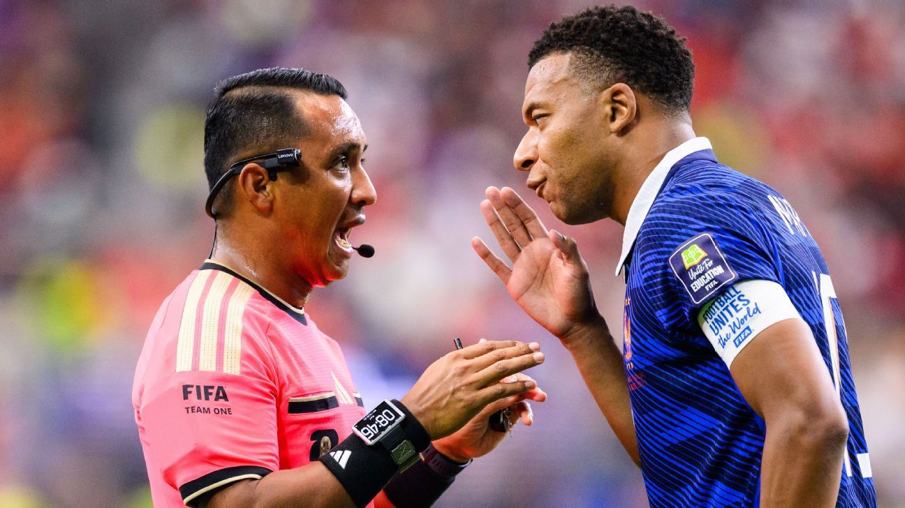FIFA defends semifinal referee after France, Deschamps criticism